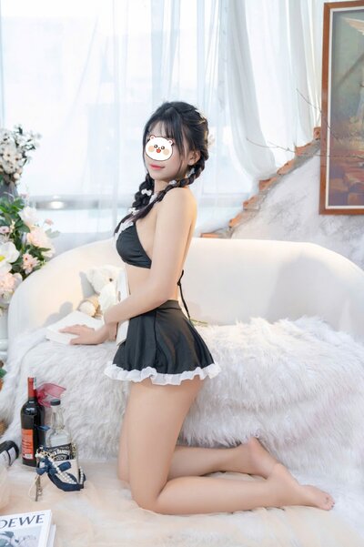 THÙY LINH MS 7400