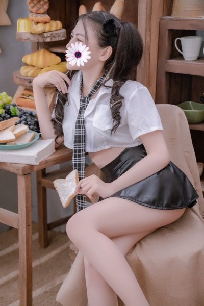 TUYẾT NHI MS 6277